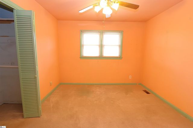 127 Norris Court, Spartanburg, SC 29306
