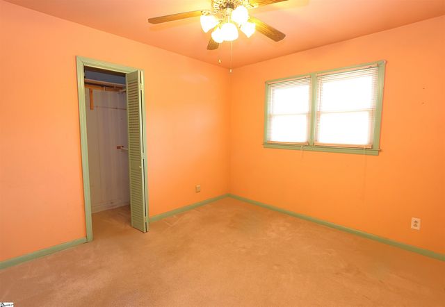 127 Norris Court, Spartanburg, SC 29306