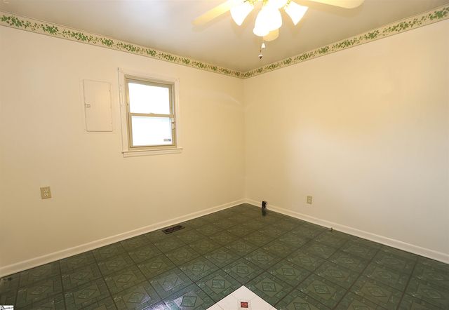 127 Norris Court, Spartanburg, SC 29306