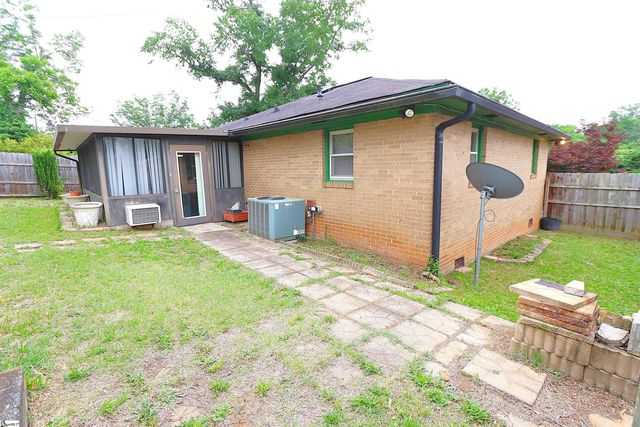 127 Norris Court, Spartanburg, SC 29306