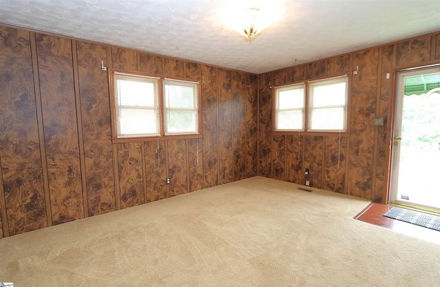 127 Norris Court, Spartanburg, SC 29306