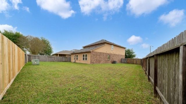 2201 Moonstone Court, Texas City, TX 77591