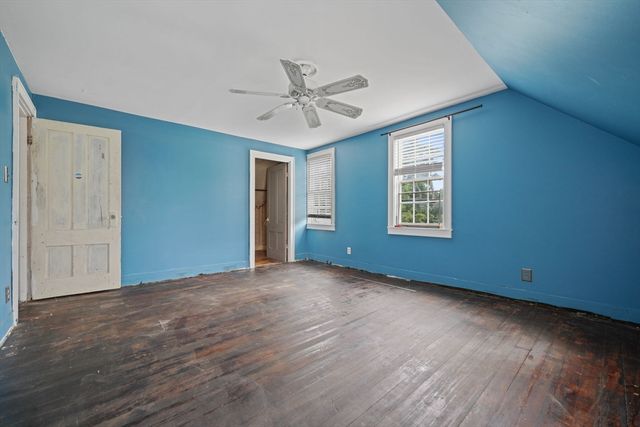 32 Cedar St, Fairhaven, MA 02719