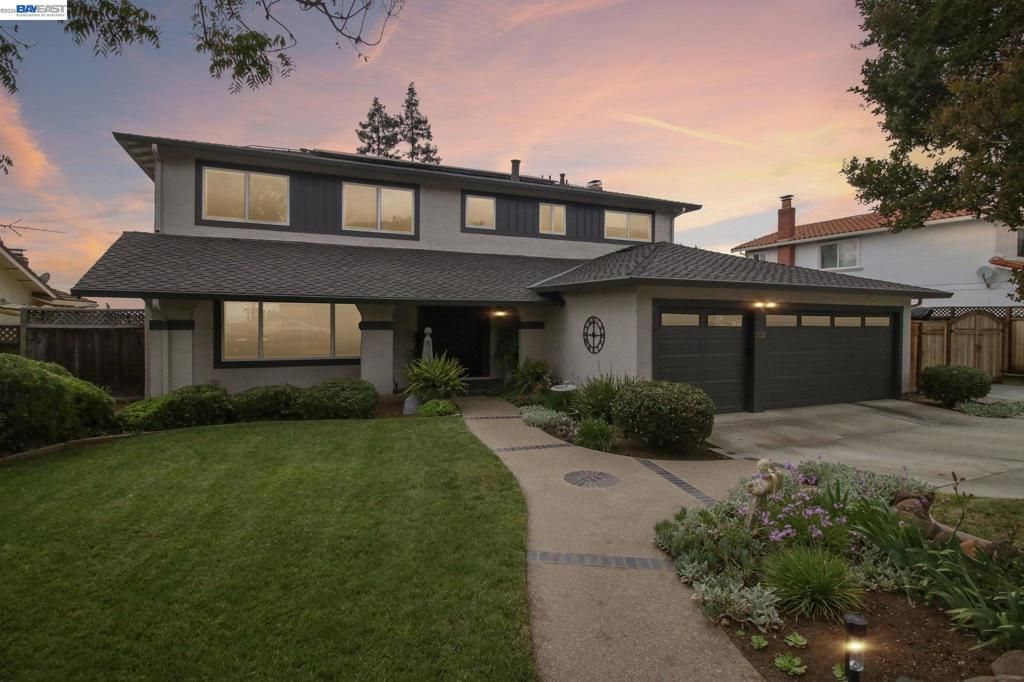 Image 2 of property listing at 3113 Creekmore Way, San Jose, CA 95148