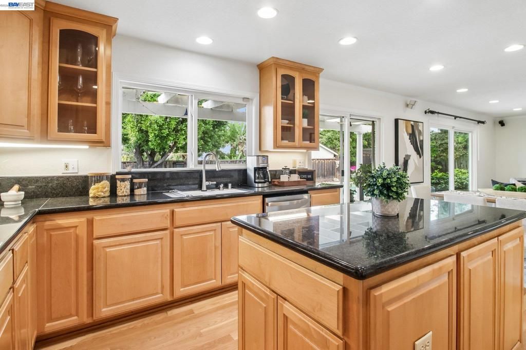Image 26 of property listing at 3113 Creekmore Way, San Jose, CA 95148