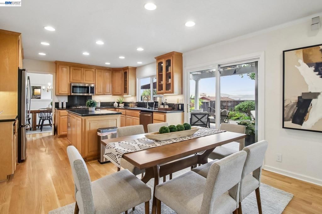 Image 30 of property listing at 3113 Creekmore Way, San Jose, CA 95148