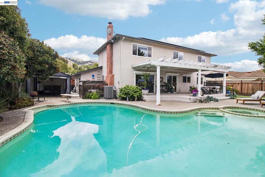 Image 56 of property listing at 3113 Creekmore Way, San Jose, CA 95148