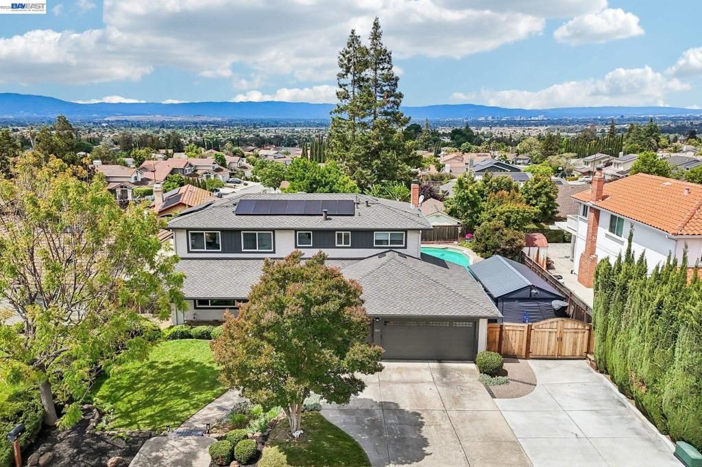 Image 62 of property listing at 3113 Creekmore Way, San Jose, CA 95148