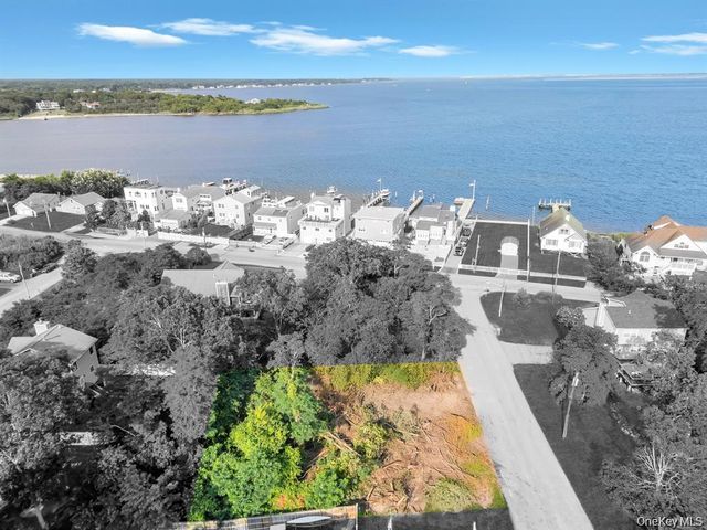 7 Edgewater Drive, Mastic Beach, NY 11951