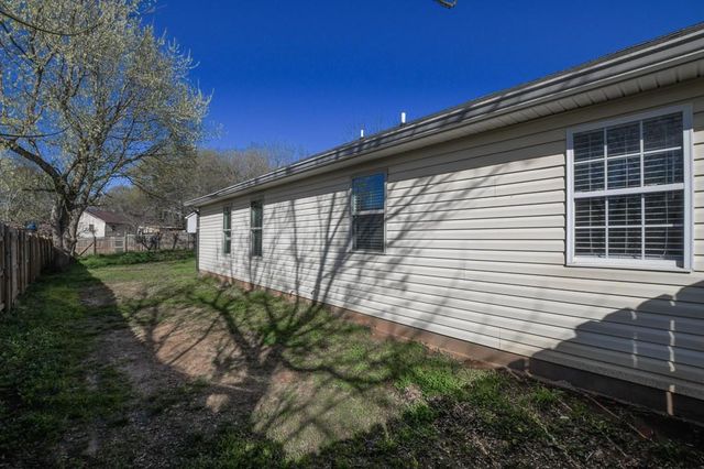 1089 Travis Road, Gainesville, GA 30501