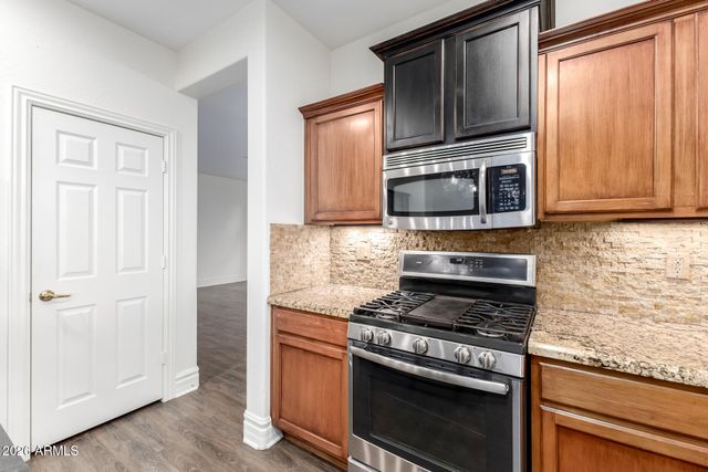 3267 E MAPLEWOOD Street, Gilbert, AZ 85297