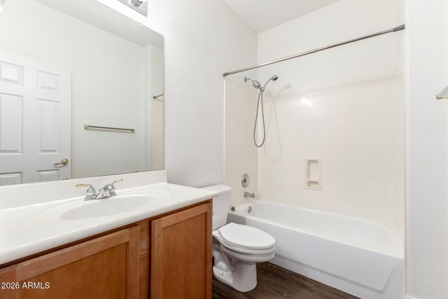 3267 E MAPLEWOOD Street, Gilbert, AZ 85297