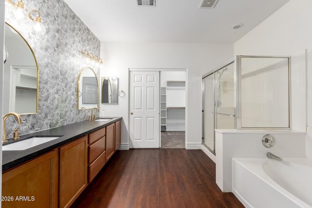 3267 E MAPLEWOOD Street, Gilbert, AZ 85297