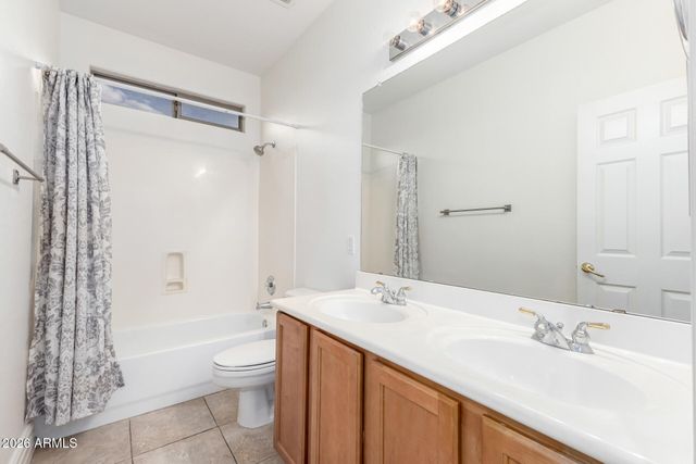 3267 E MAPLEWOOD Street, Gilbert, AZ 85297