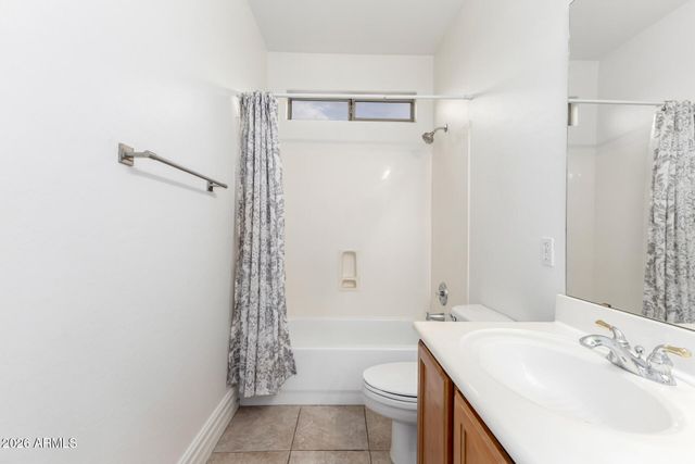 3267 E MAPLEWOOD Street, Gilbert, AZ 85297