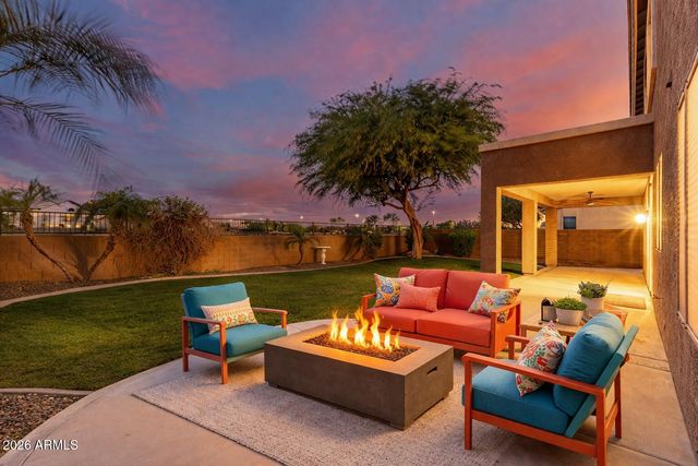 3267 E MAPLEWOOD Street, Gilbert, AZ 85297