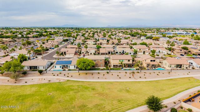 3267 E MAPLEWOOD Street, Gilbert, AZ 85297