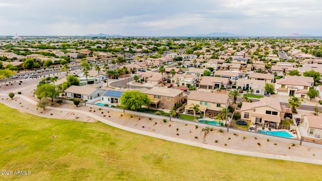 3267 E MAPLEWOOD Street, Gilbert, AZ 85297