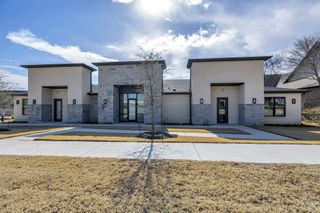 1701 Fountainview Drive, Mansfield, TX 76063