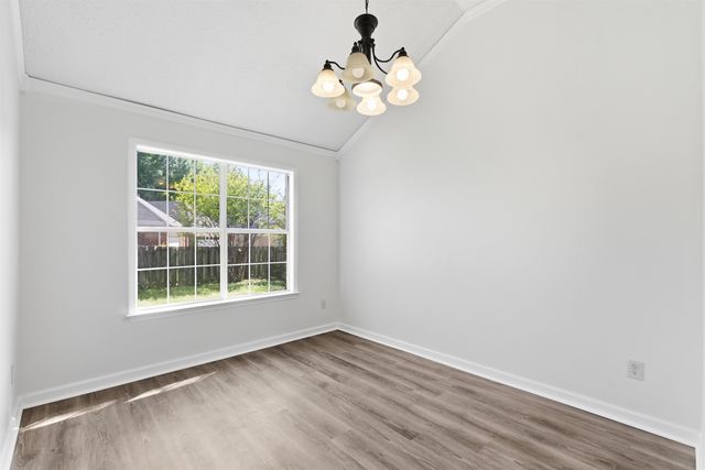 10023 WOODLAND GROVE DR, Lakeland, TN 38002