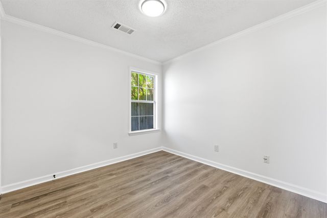 10023 WOODLAND GROVE DR, Lakeland, TN 38002