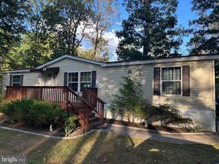 5 QUARRY RD, Quakertown, PA 18951