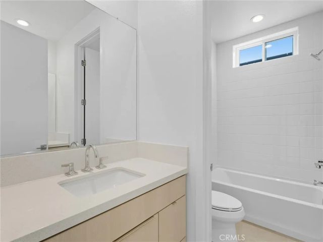 36330 Warren Drive, Palm Desert, CA 92211