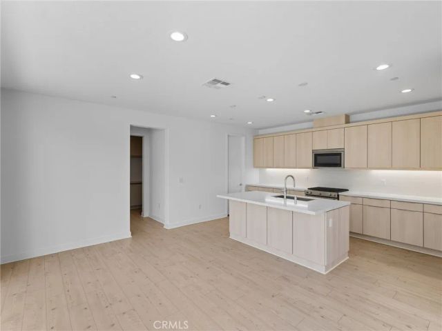 36330 Warren Drive, Palm Desert, CA 92211