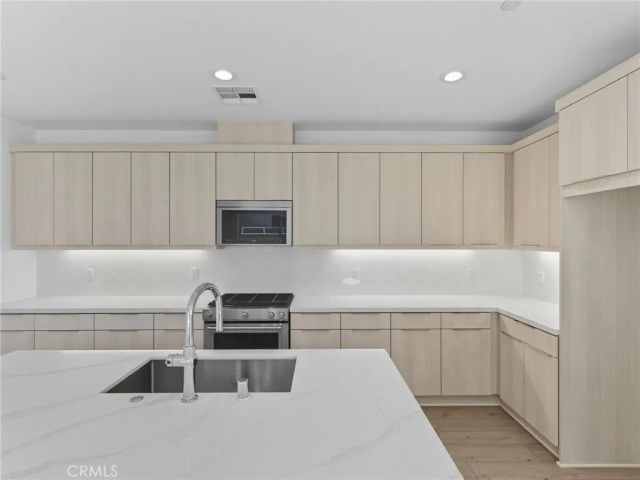 36330 Warren Drive, Palm Desert, CA 92211