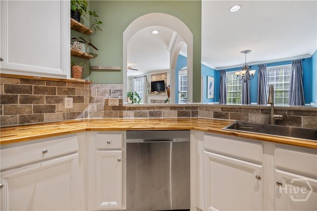 217 Bonaventure Road, Thunderbolt, GA 31404