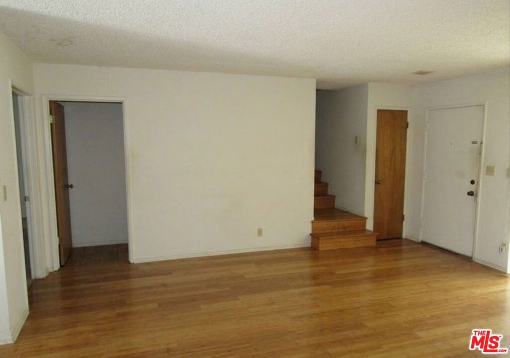 7115 Etiwanda Avenue 18, Reseda, CA 91335 — photo 3