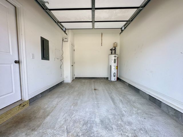 1170 Meadowhill Ln Unit C, Clarksville, TN 37043