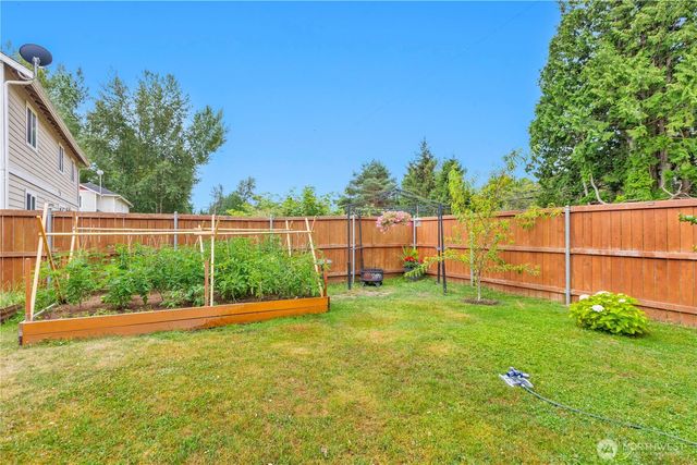 8254 Breeze Loop, Blaine, WA 98230