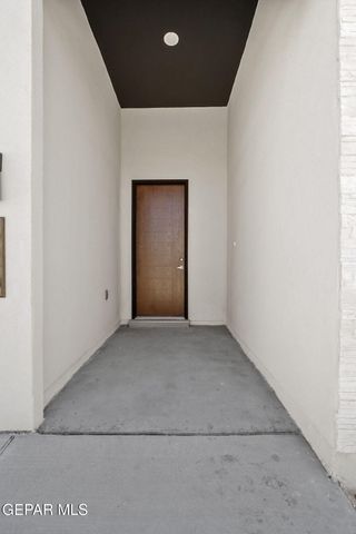 654 Davi's Greenwood Court, Vinton, TX 79821