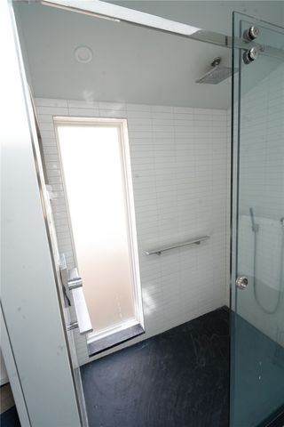 7503 W Hutchinson Ave, Regent Square, PA 15218