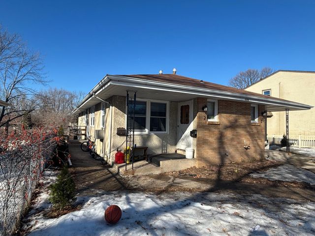 5370 5th Street NE, Fridley, MN 55421