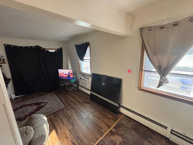 5370 5th Street NE, Fridley, MN 55421