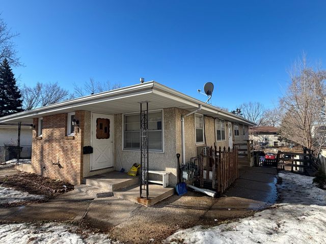 5370 5th Street NE, Fridley, MN 55421