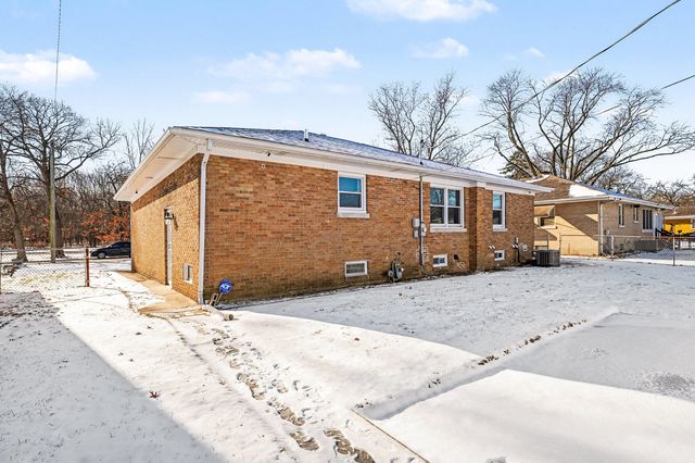 36 159th Street, Calumet City, IL 60409