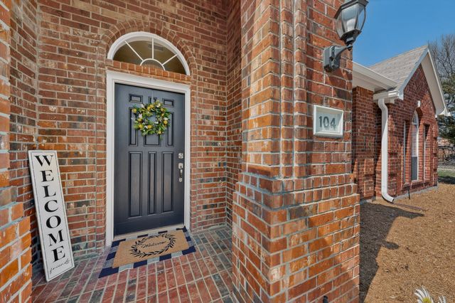 104 Worchester Lane, Allen, TX 75002