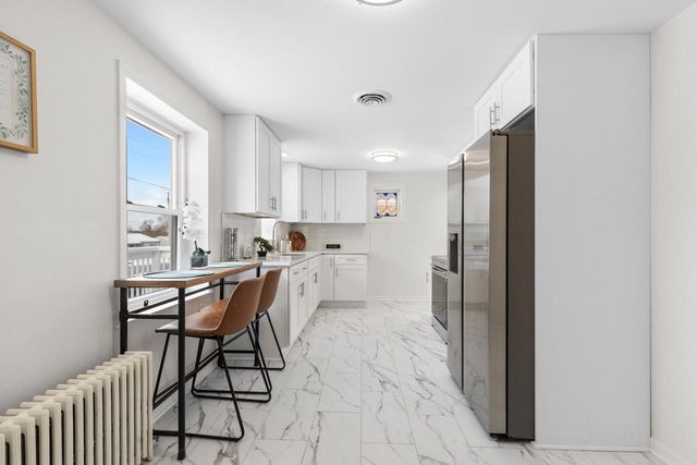 1401 Meadowbrook BOULEVARD, Mount Pleasant, WI 53405