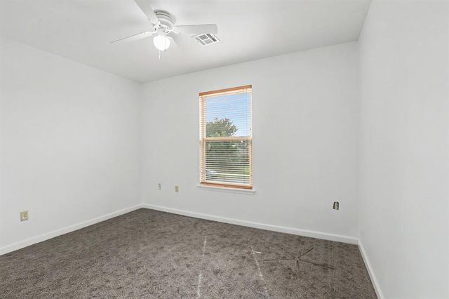 509 Golden Oaks Drive, Norman, OK 73072