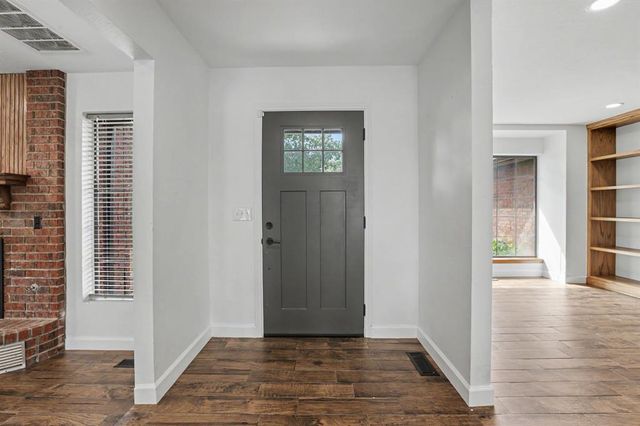 509 Golden Oaks Drive, Norman, OK 73072