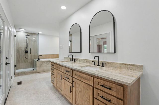 509 Golden Oaks Drive, Norman, OK 73072