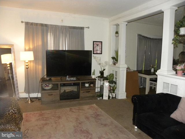 91 S MYRTLE ST, Vineland, NJ 08360