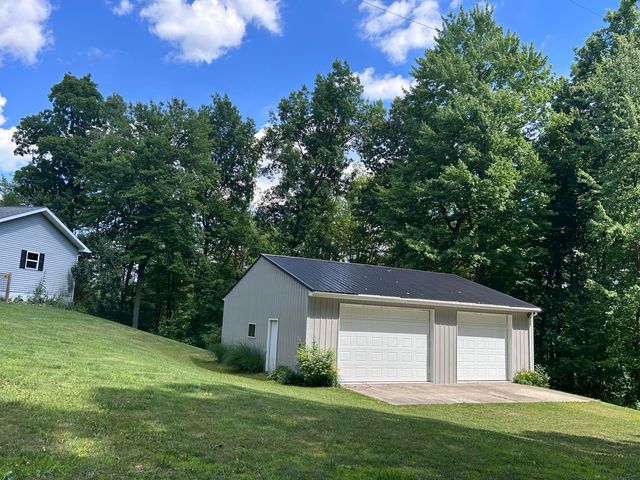 6670 Tower Lake Road Ne, Grattan Twp, MI 48809