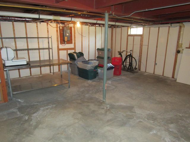 N1483 SHORE DRIVE, Marinette, WI 54143