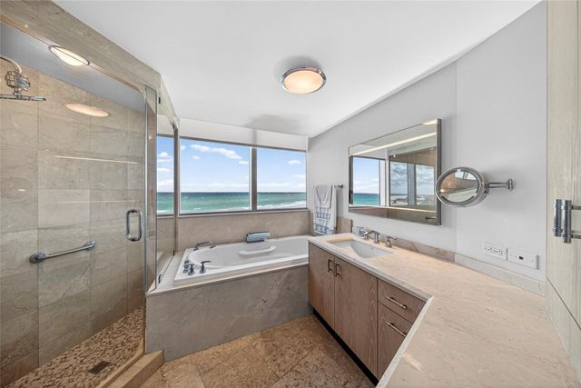 1200 Holiday Drive 402, Fort Lauderdale, FL 33316