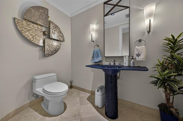 1200 Holiday Drive 402, Fort Lauderdale, FL 33316