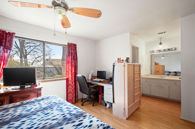 10411 BUTTON QUAIL DR, Austin, TX 78758